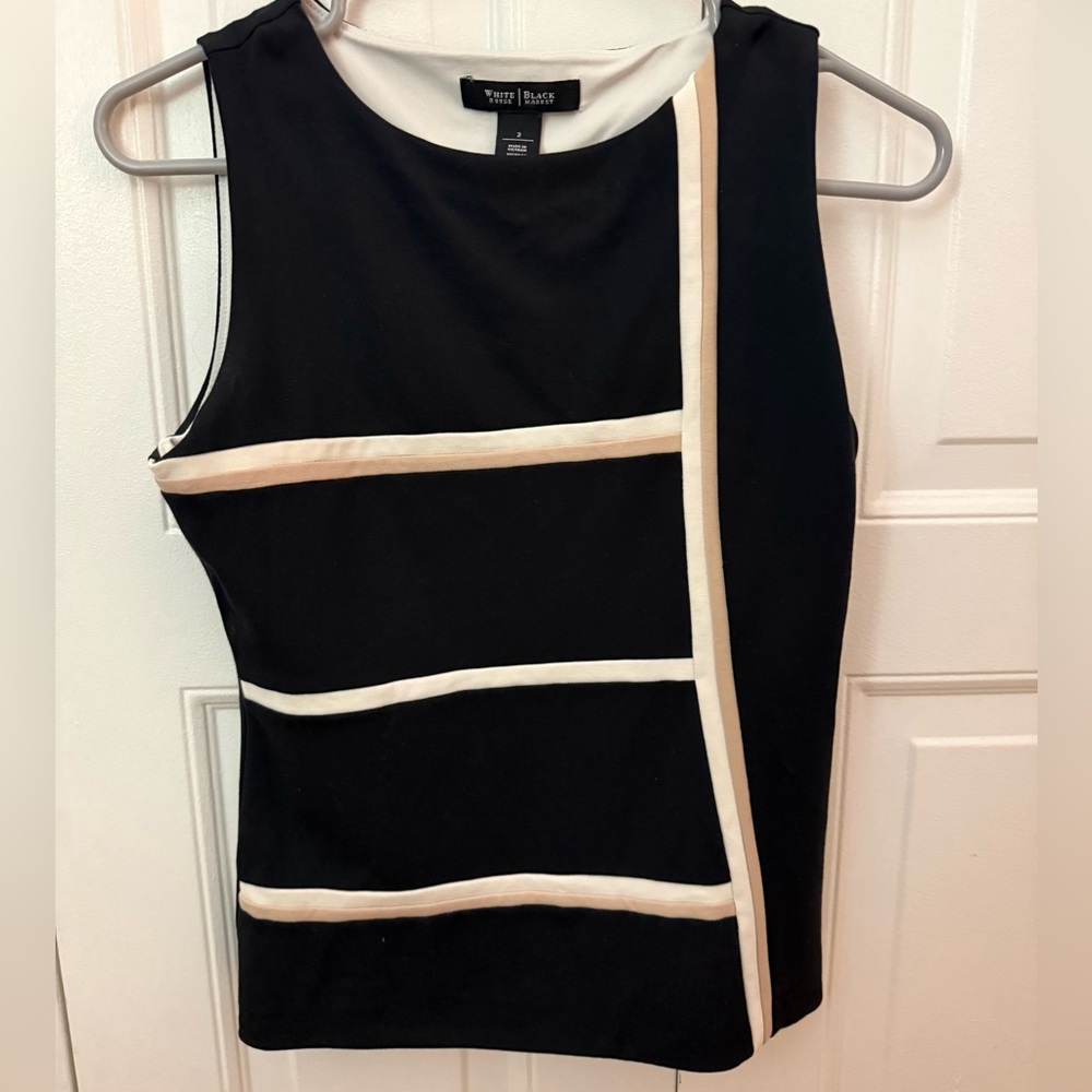 White House Black Market Black White Geometric Pat